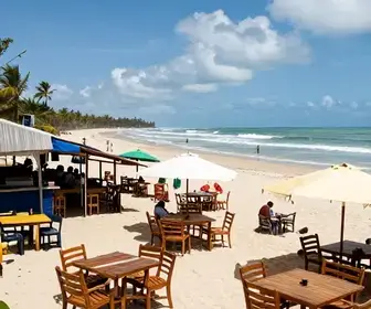 Melhores bares na Praia do Gunga: guia completo