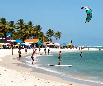 Melhores lugares para praticar esportes na Praia do Gunga - AL